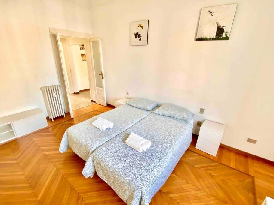 In Centro10 Minuti Dal Duomo Apartment Milano Ngoại thất bức ảnh